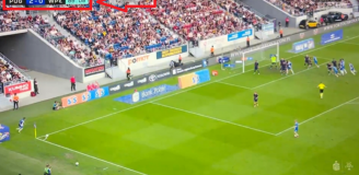 90 minuta meczu Pogoń - Wisła, rzut rożny i nagle... xD [VIDEO]